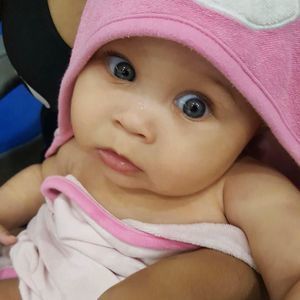 Meet your Posher, Mira